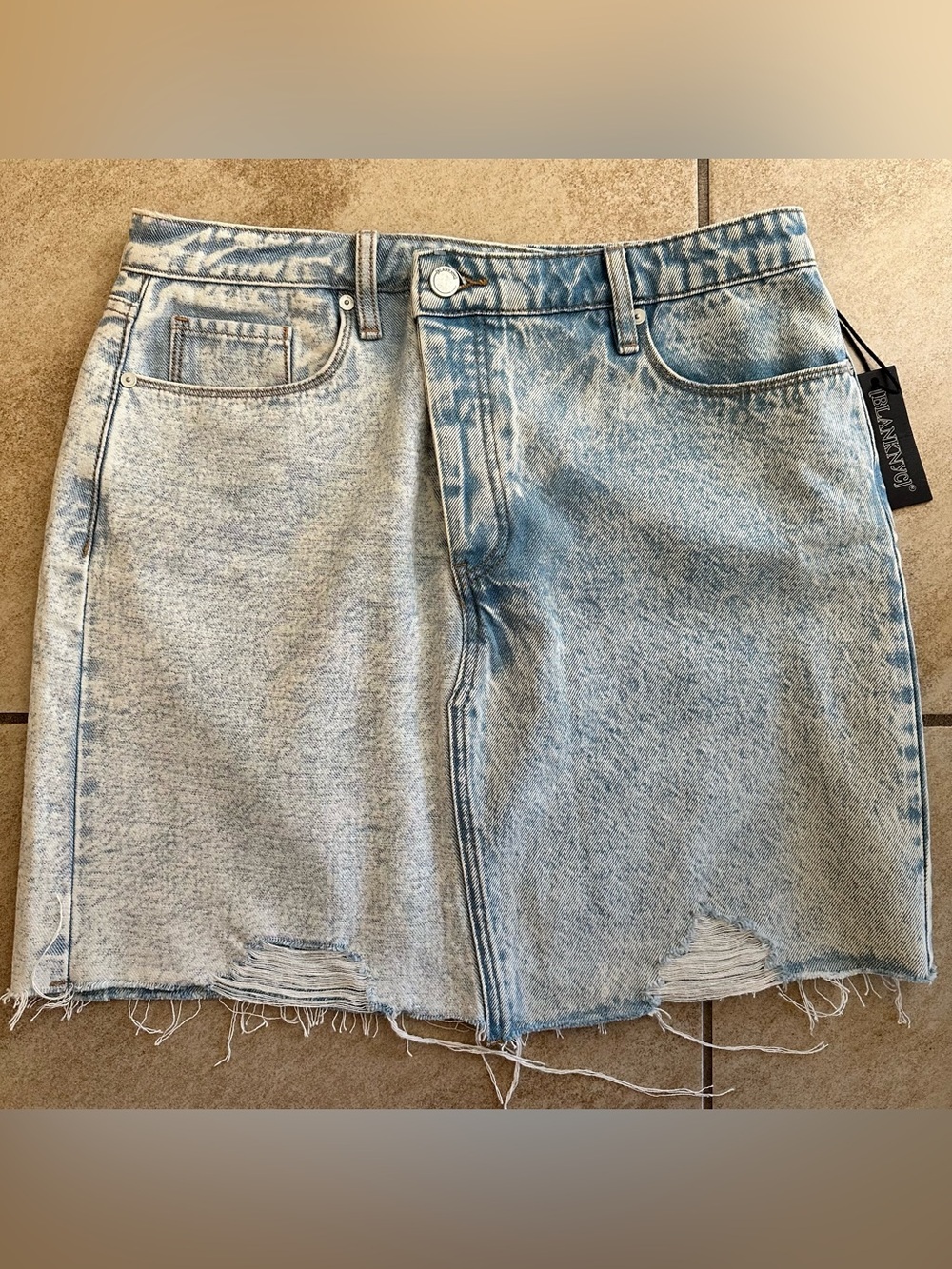 NWT BlankNYC Asymmetrical Jean Skirt Size 31 Denim Mini Raw Frayed Hem Distresse